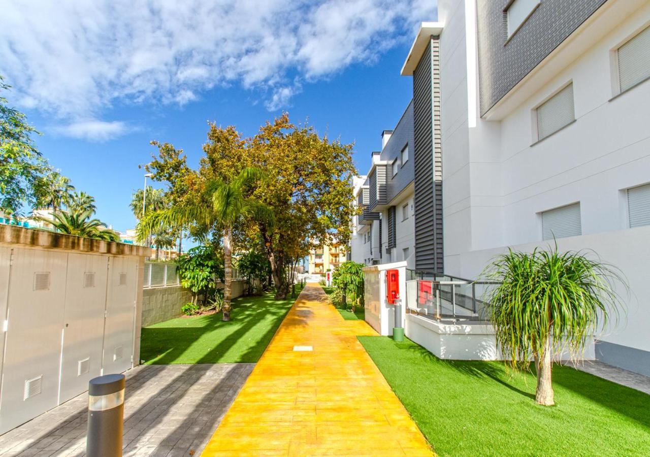 Apartamento Victoria Playa III Con Una Gran Terraza Dénia Buitenkant foto